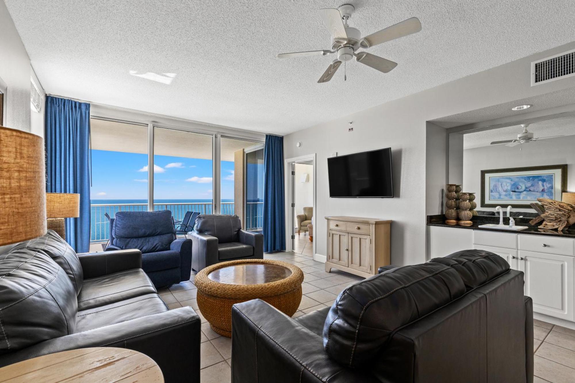 Official Majestic Beach Resort - Over 60 Units - All Ocean Front, Panama City Beach, Fl Bilik gambar