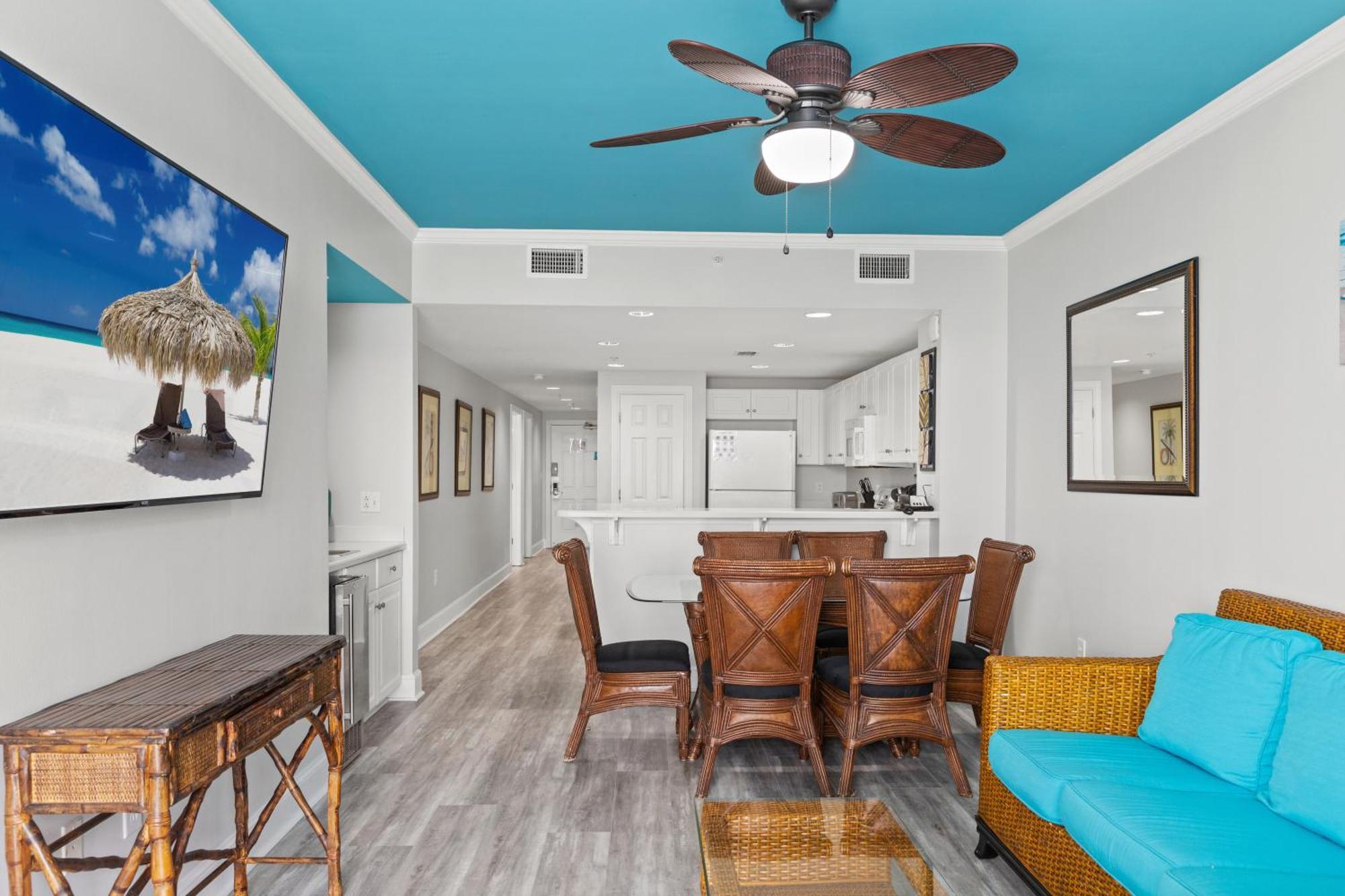 Official Majestic Beach Resort - Over 60 Units - All Ocean Front, Panama City Beach, Fl Bilik gambar